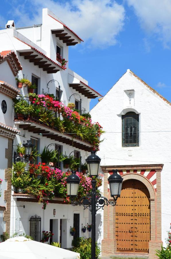 Posada La Plaza Canillas de Albaida Esterno foto