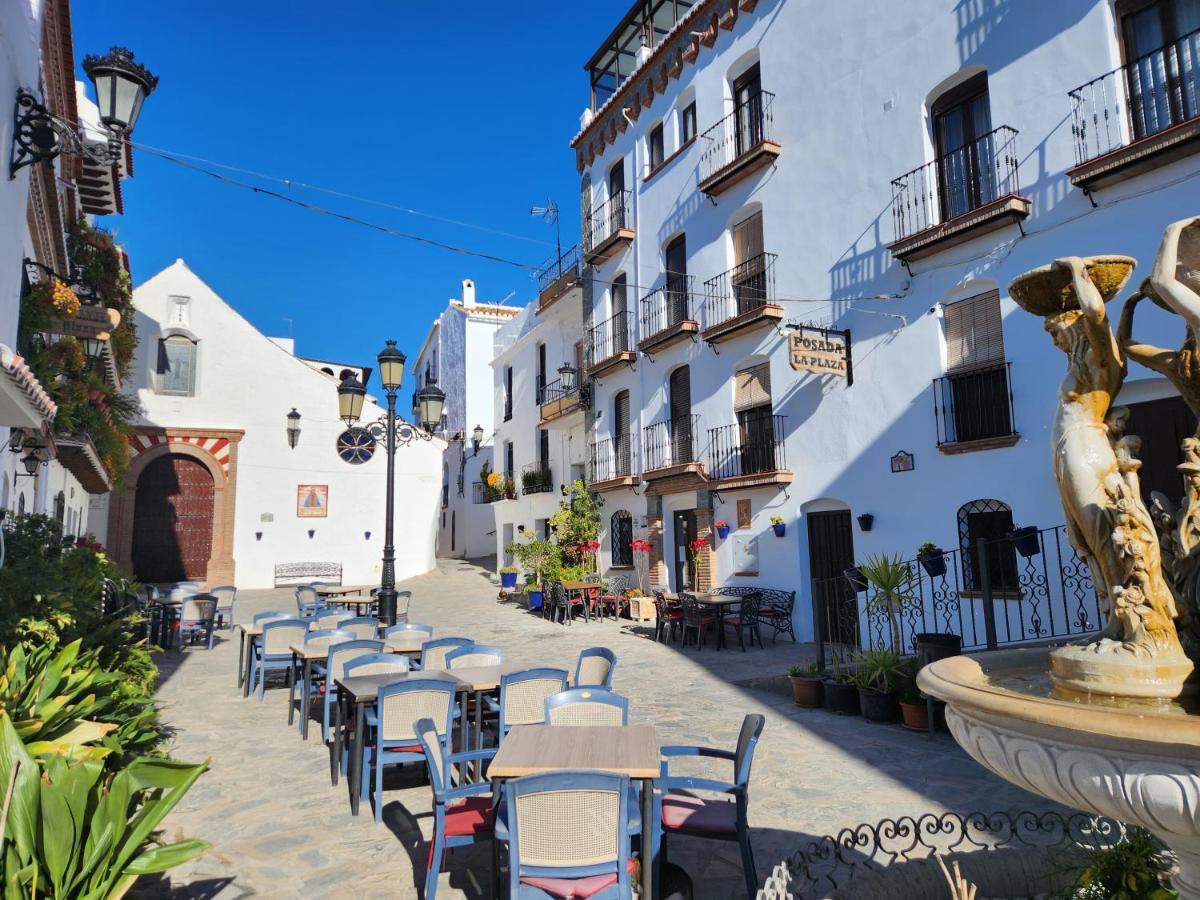 Posada La Plaza Canillas de Albaida Esterno foto