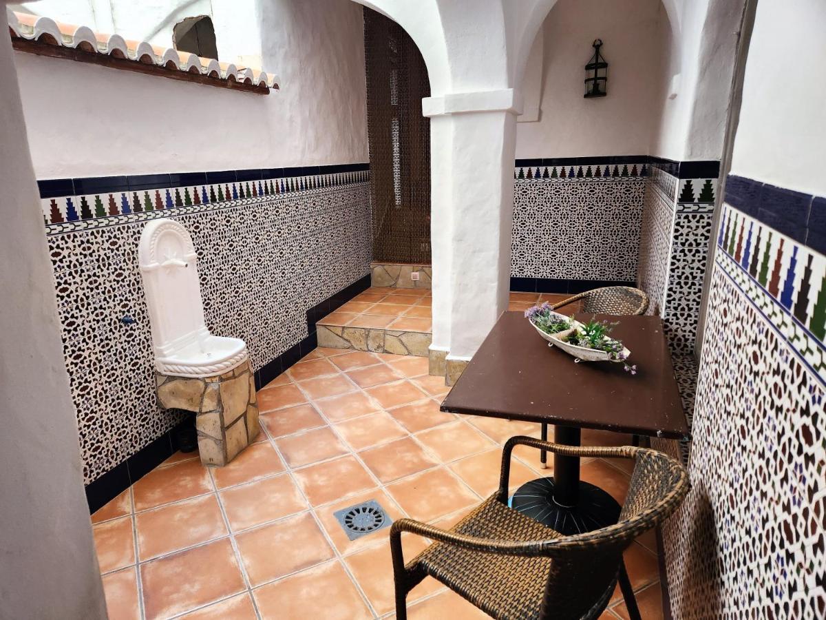 Posada La Plaza Canillas de Albaida Esterno foto